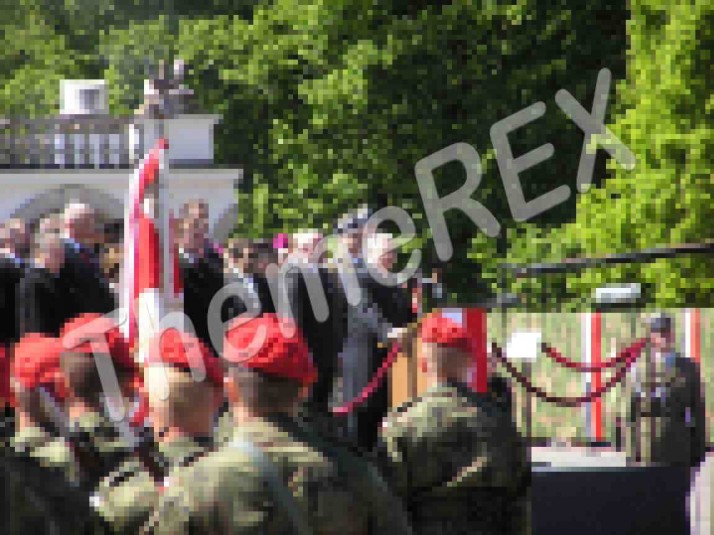 Vestibulum ante ipsum primis in faucibus.